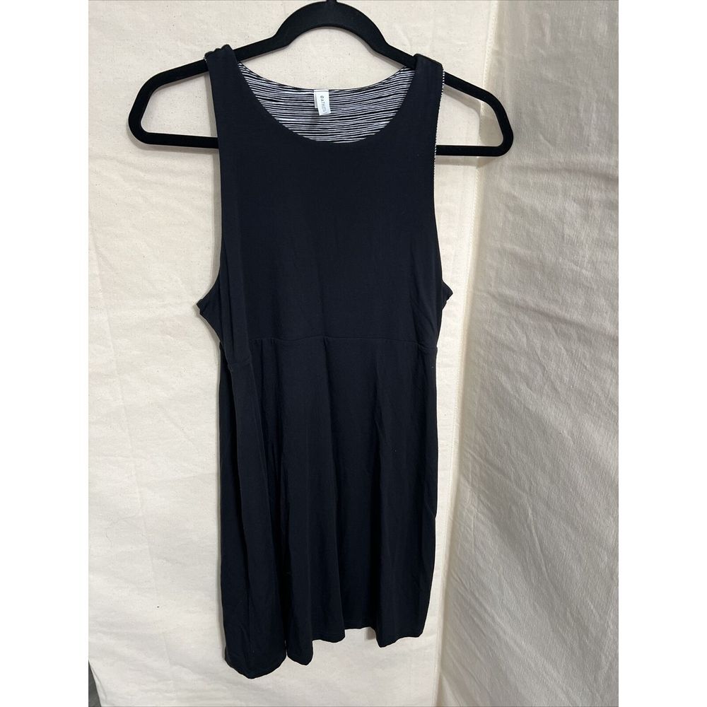 Athleta Reversible‎ Santorini Dress Women's Size M P Black Striped Knit Pullover